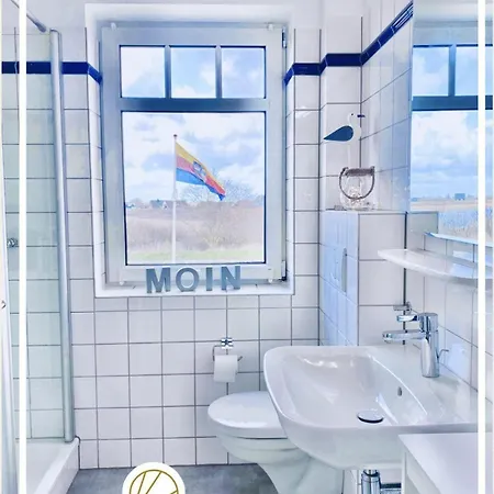 Haus-sturmhaube-meeresrauschen-whg-04 *